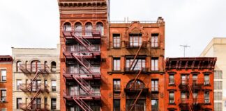 thanks to liberal pols new yorks apartments are quickly falling apart